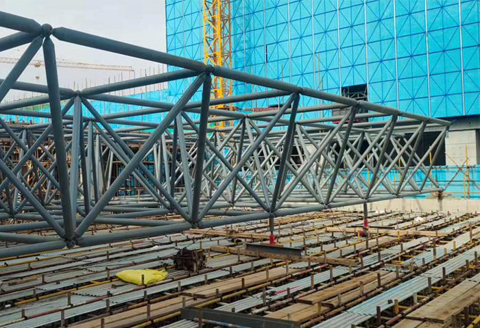 漳平高铁东总部基地2号楼网架
